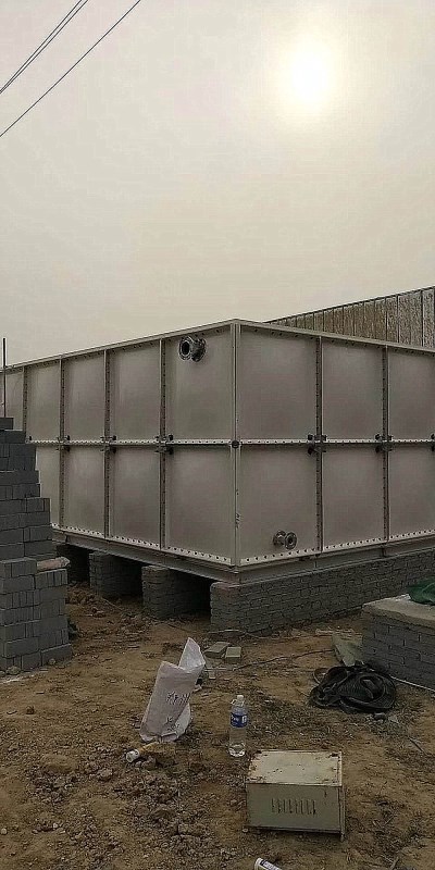 消防用的玻璃鋼水箱國家標(biāo)準(zhǔn)是什么?